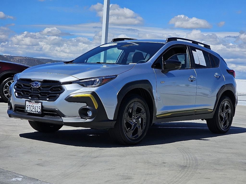 Certified 2025 Subaru Crosstrek 2.5i Sport w/ Crosstrek Mirror Package image 5