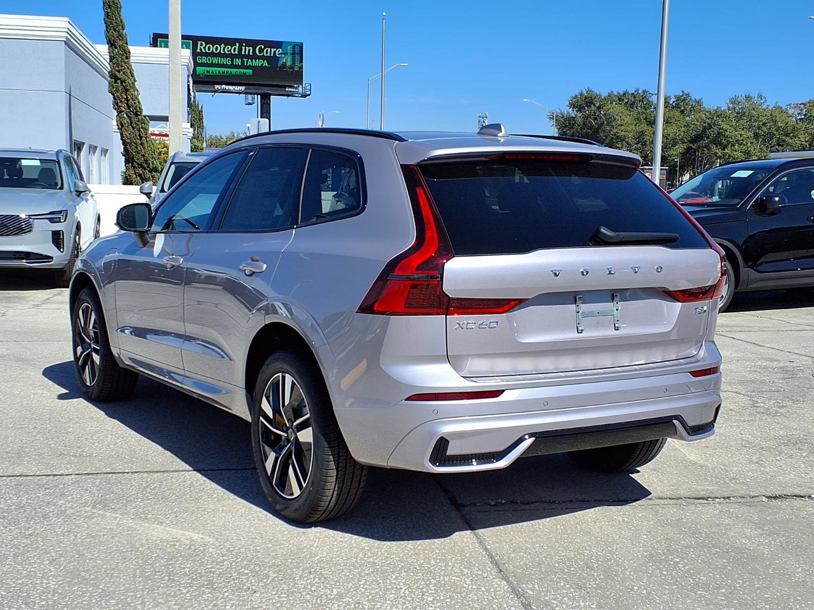 New 2026 Volvo XC60 T8 Core w/ Protection Package Premier image 5