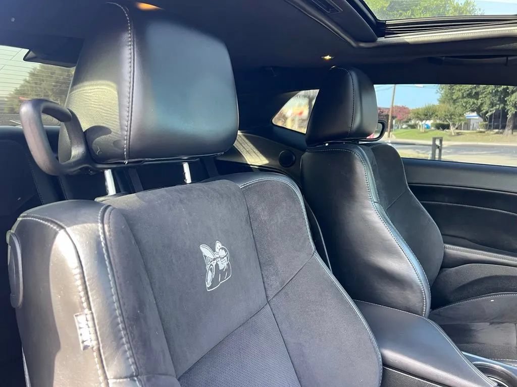 Used 2016 Dodge Challenger R/T Scat Pack RWD image 20