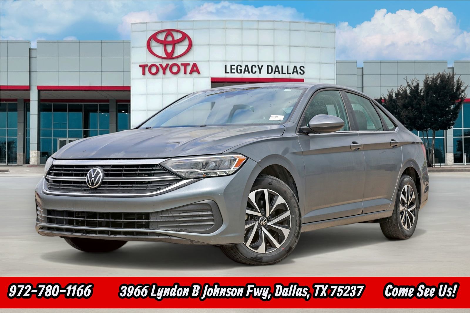 Used 2024 Volkswagen Jetta S image 1