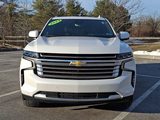 Used 2023 Chevrolet Suburban High Country image 2