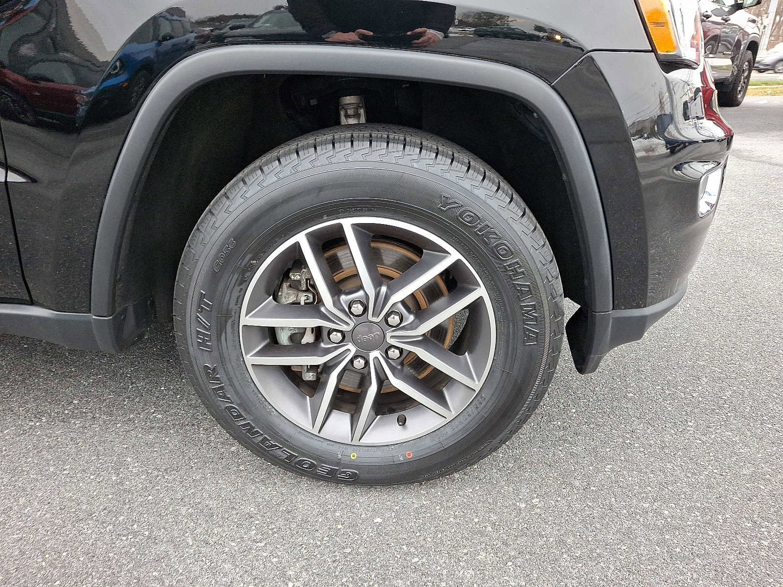 Used 2022 Jeep Grand Cherokee Limited image 8