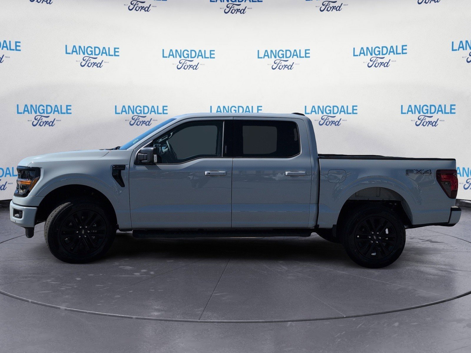 New 2026 Ford F150 XLT w/ Equipment Group 302A MID image 10