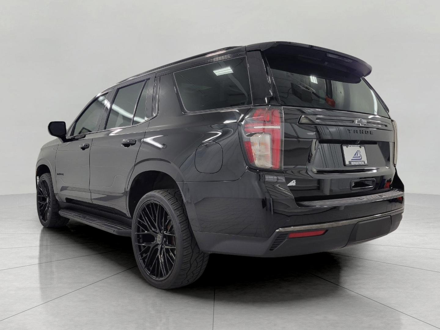 Used 2021 Chevrolet Tahoe RST w/ Rear Media and Nav Package AWD/4WD image 53
