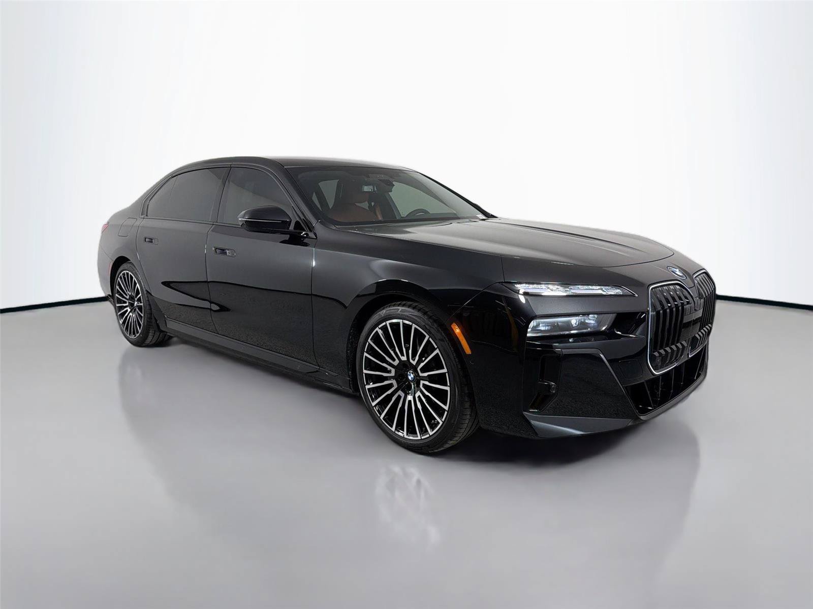 New 2026 BMW i7 xDrive60 w/ Executive Package AWD/4WD image 3