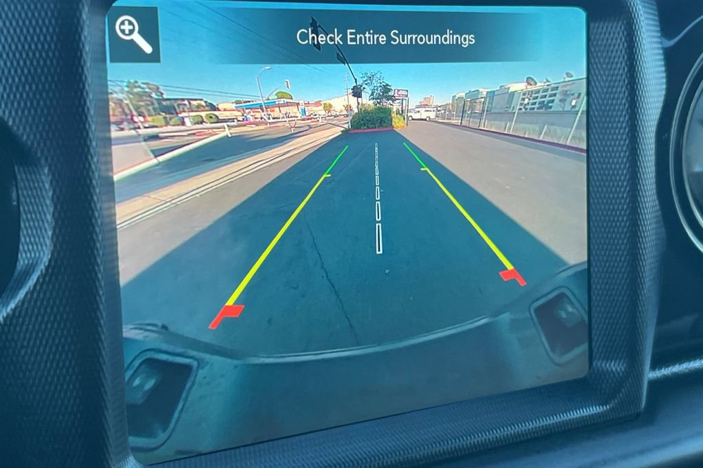 Used 2021 Jeep Gladiator Sport image 23