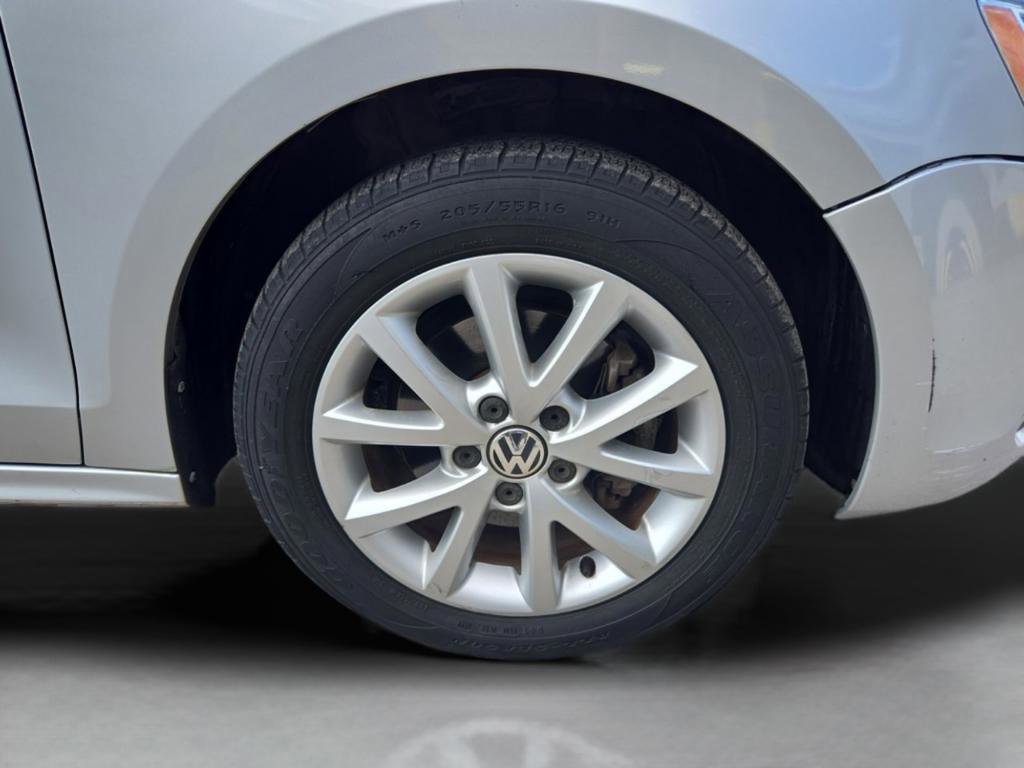 Used 2012 Volkswagen Jetta SE image 35