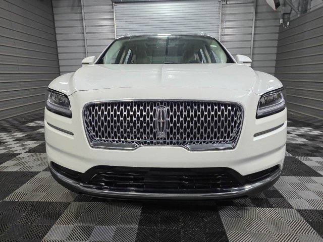 Used 2021 Lincoln Nautilus Reserve image 3