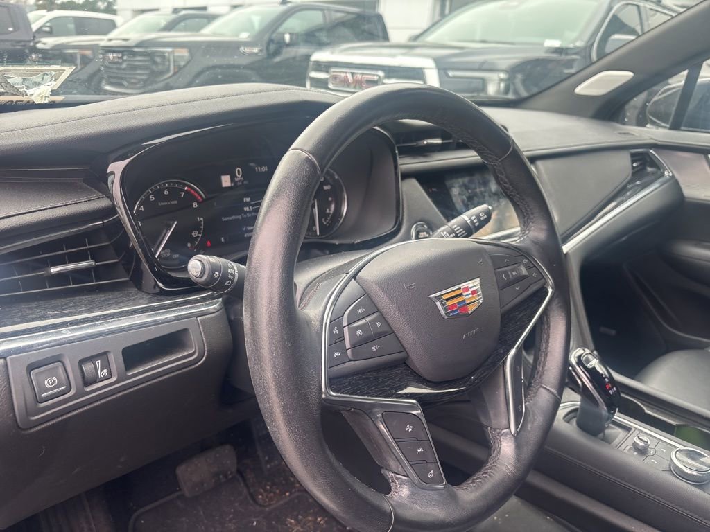 Used 2023 Cadillac XT5 Premium Luxury image 12