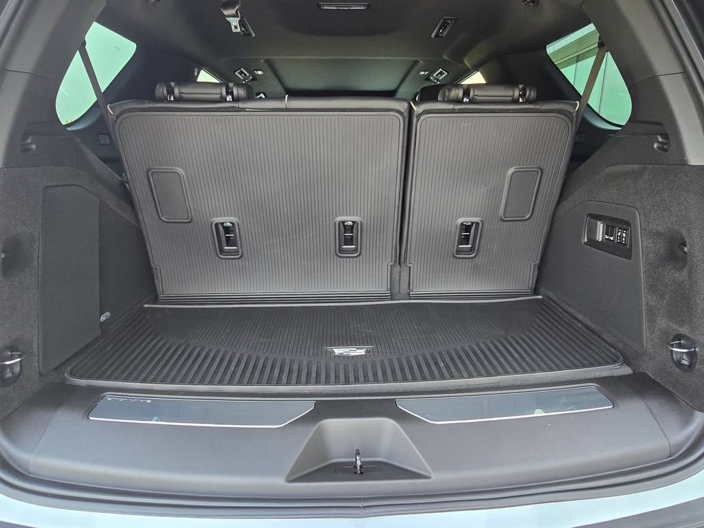 New 2026 Cadillac Escalade Sport w/ Touring Package AWD/4WD image 33