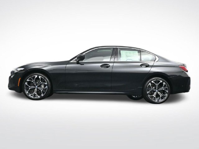 New 2026 BMW 330i xDrive Sedan w/ Convenience Package AWD/4WD image 39
