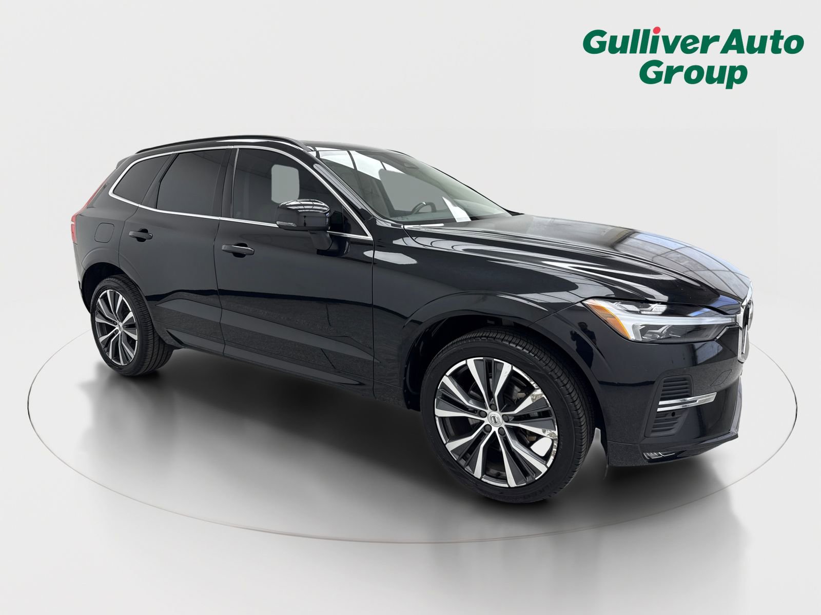 Used 2022 Volvo XC60 B5 Momentum w/ Protection Package Premier FWD image 12