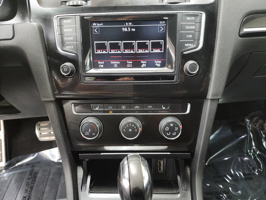 Used 2015 Volkswagen GTI S FWD image 17