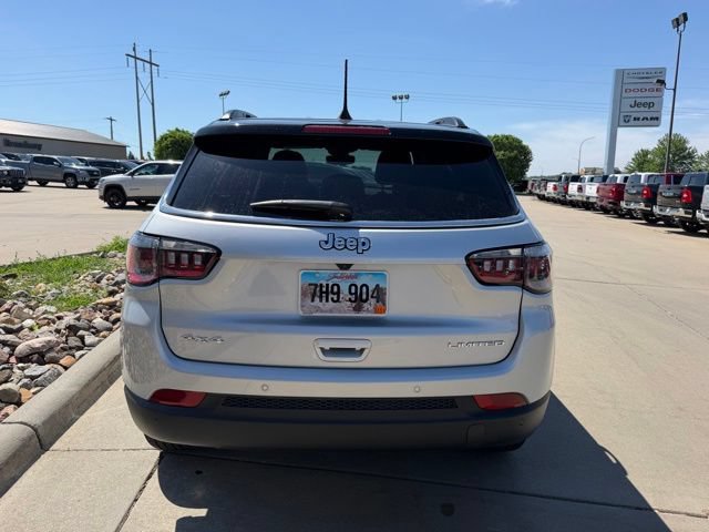 Used 2025 Jeep Compass Limited AWD/4WD image 7