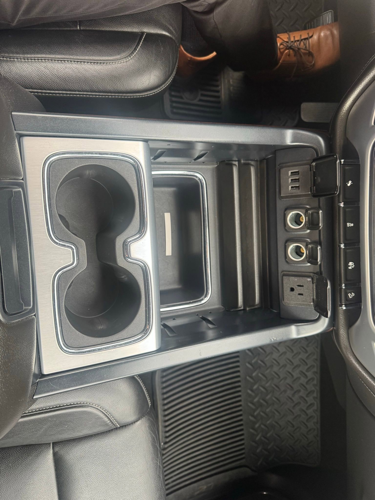 Used 2014 GMC Sierra 1500 SLT w/ SLT Crew Cab Value Package image 12