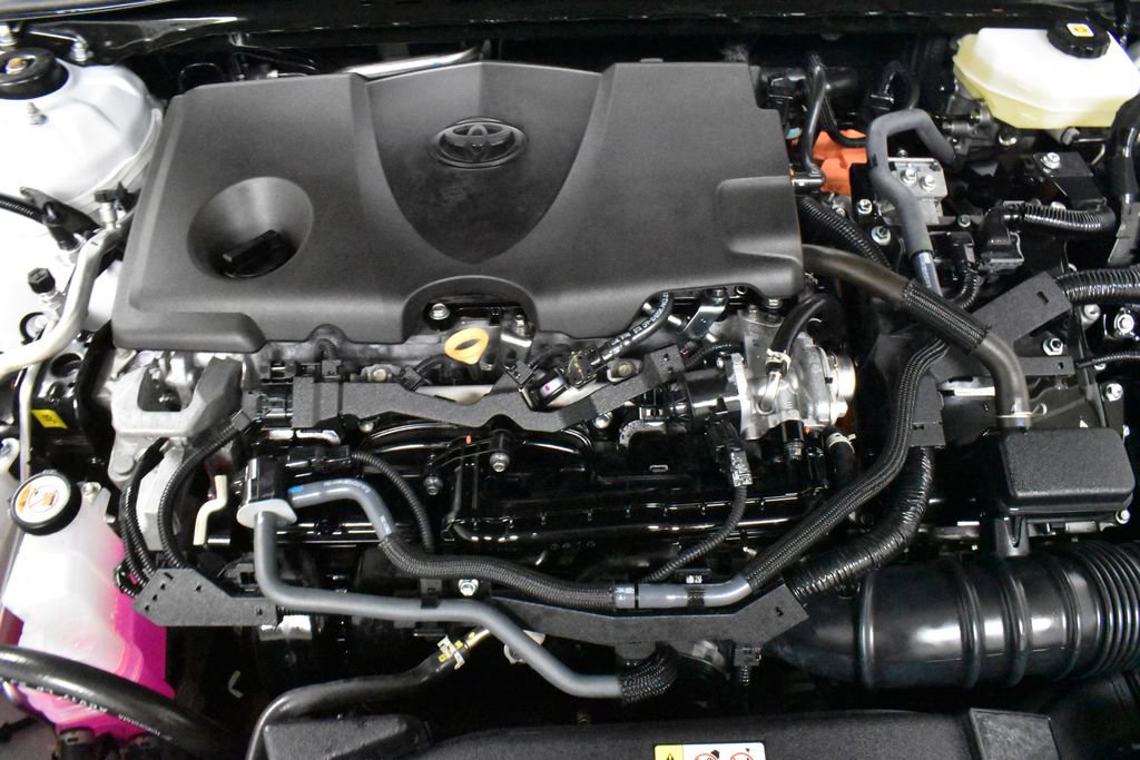 Certified 2025 Toyota Camry SE image 10