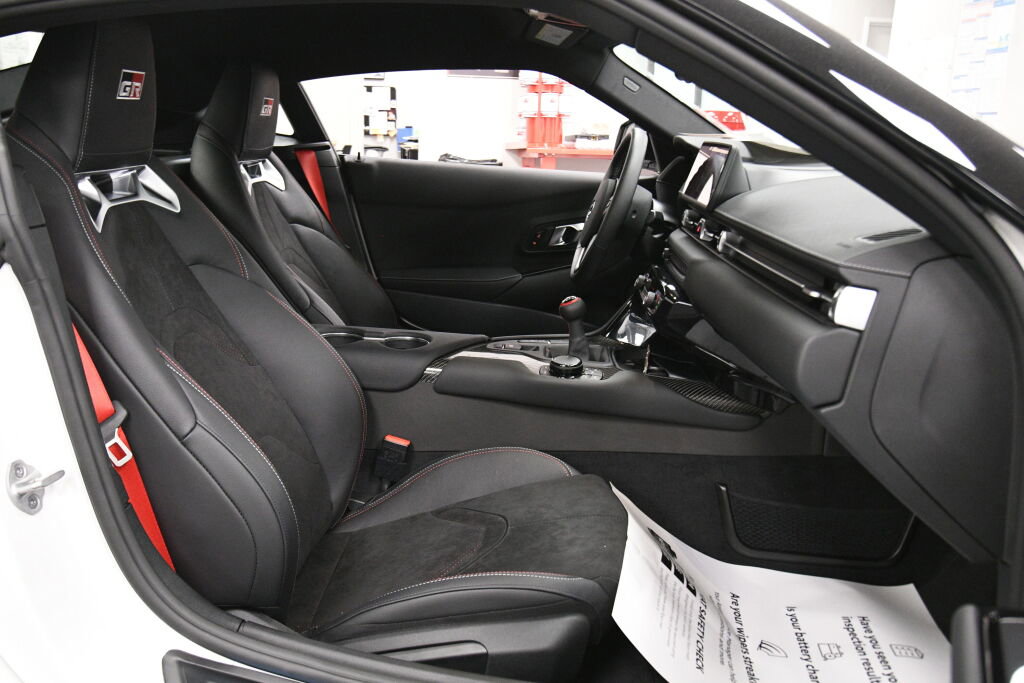 Used 2026 Toyota Supra w/ Driver Assist Package image 20