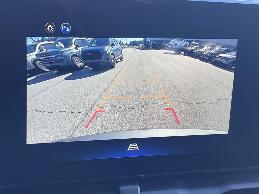 New 2026 Chevrolet Equinox LT w/ Convenience Package II FWD image 19