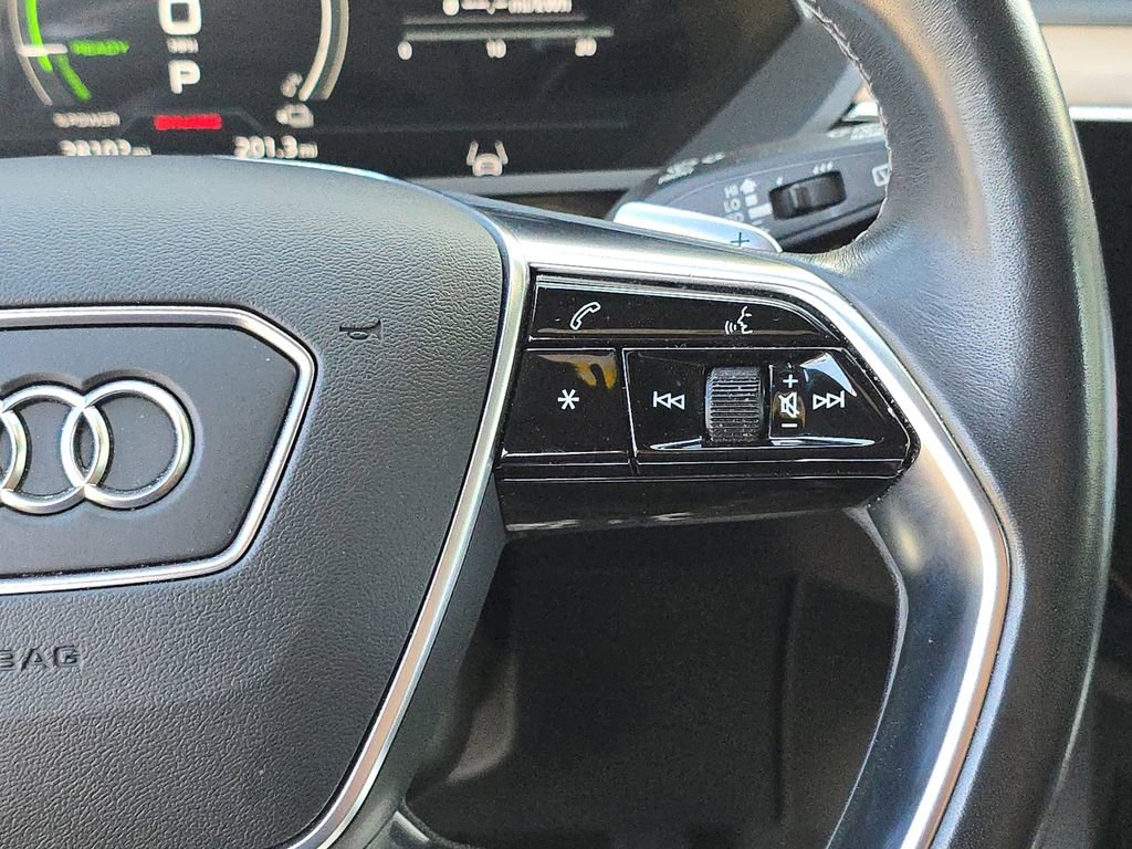 Certified 2024 Audi Q8 e-tron Premium Plus image 21