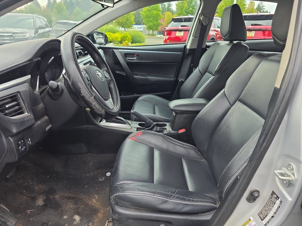 Used 2014 Toyota Corolla S Premium FWD image 4