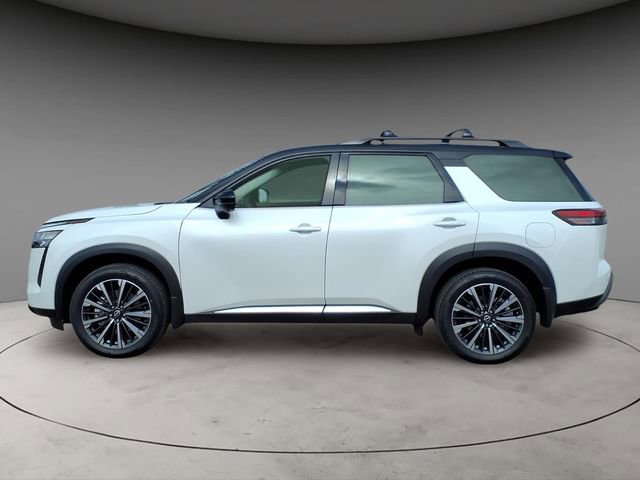 New 2026 Nissan Pathfinder Platinum image 2