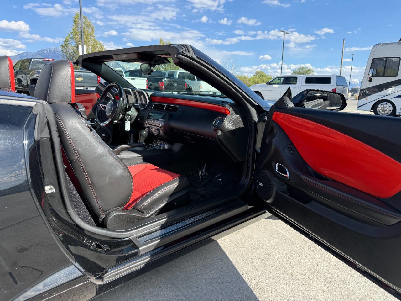 Used 2011 Chevrolet Camaro SS w/ RS Package image 28
