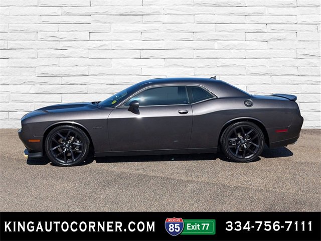 Used 2022 Dodge Challenger R/T w/ Plus Package image 8