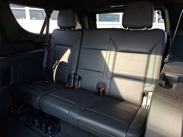 Certified 2023 Chevrolet Suburban High Country AWD/4WD image 11