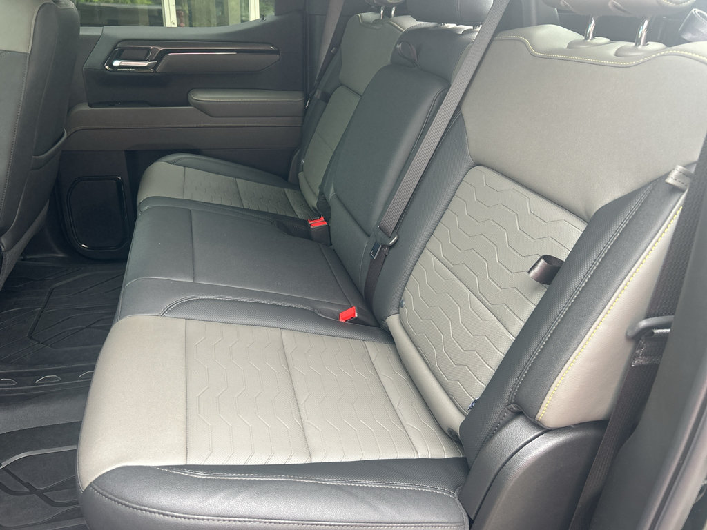 Used 2026 Chevrolet Silverado 1500 ZR2 AWD/4WD image 21