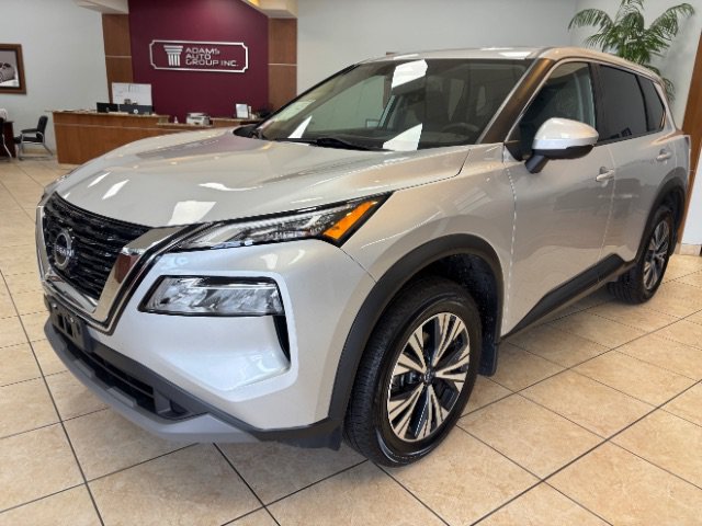 Used 2022 Nissan Rogue SV AWD/4WD image 3