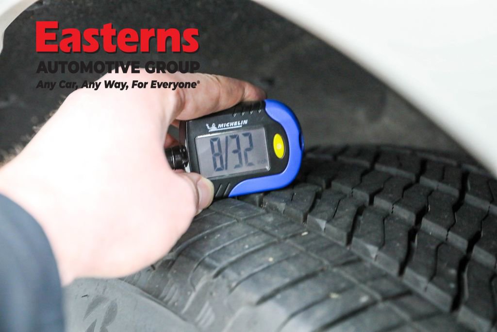 Used 2021 Cadillac Escalade ESV Premium Luxury Platinum image 36