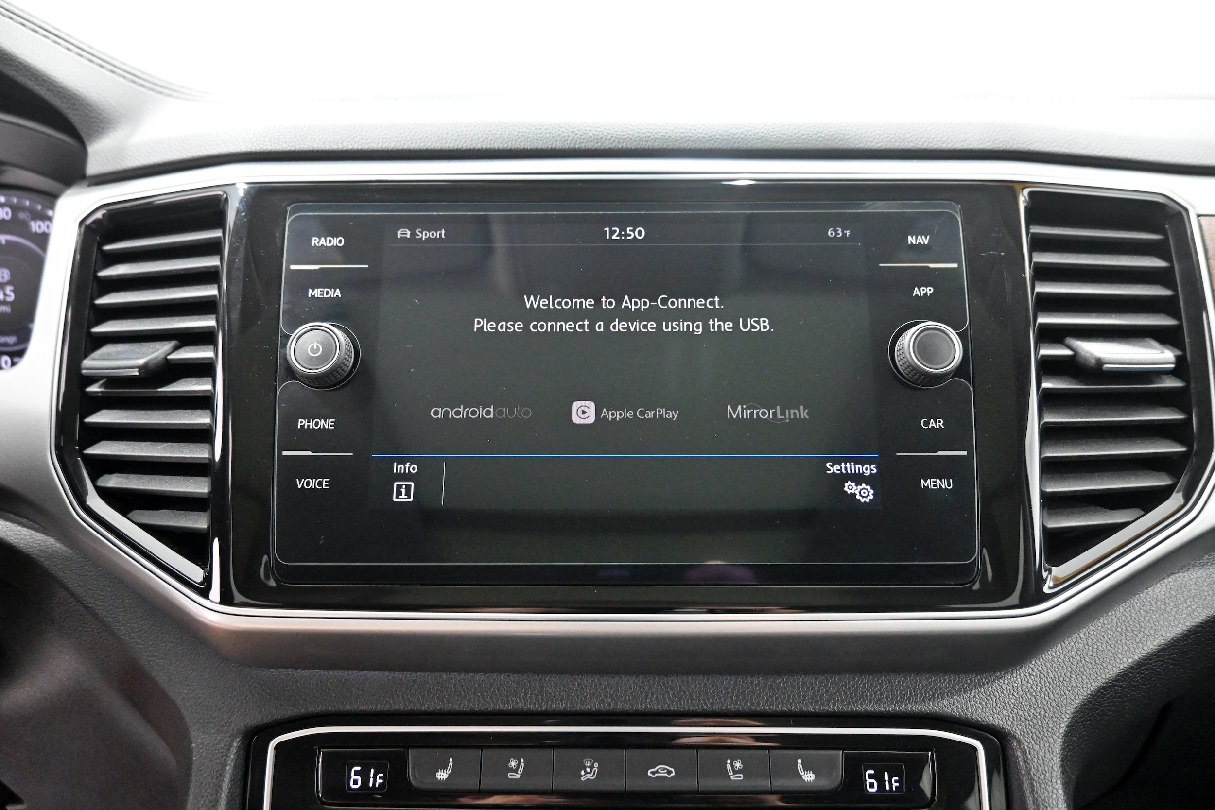 Used 2019 Volkswagen Atlas SEL Premium AWD/4WD image 13