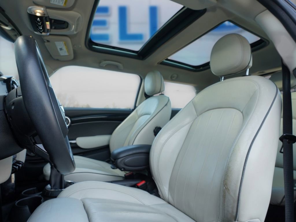 Used 2015 MINI Cooper S image 13