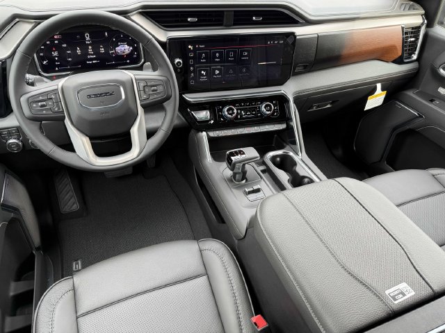 New 2026 GMC Sierra 1500 Denali w/ Denali Reserve Package AWD/4WD image 10