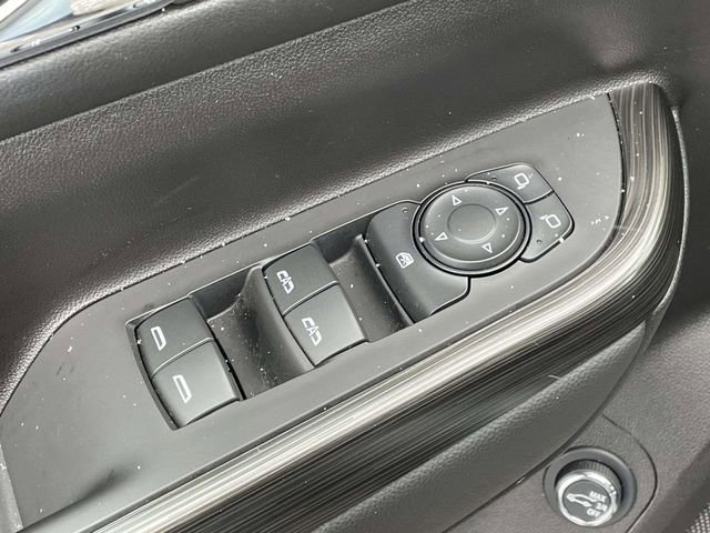 Used 2023 GMC Acadia SLT image 18