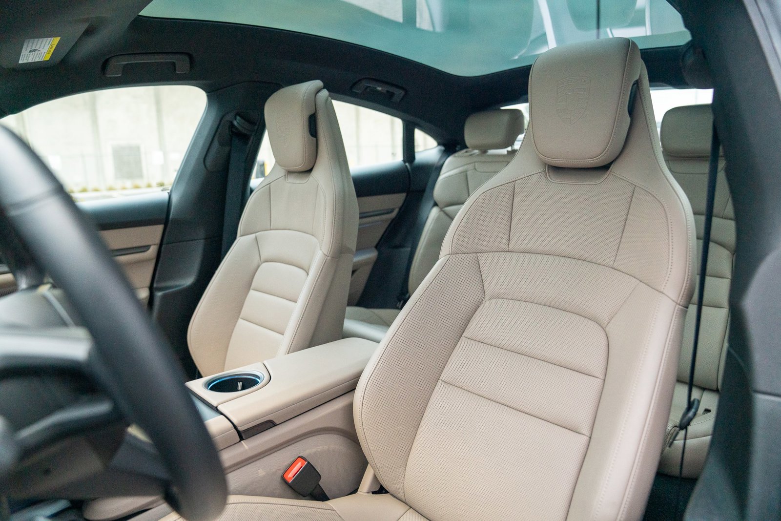 Certified 2025 Porsche Taycan image 5