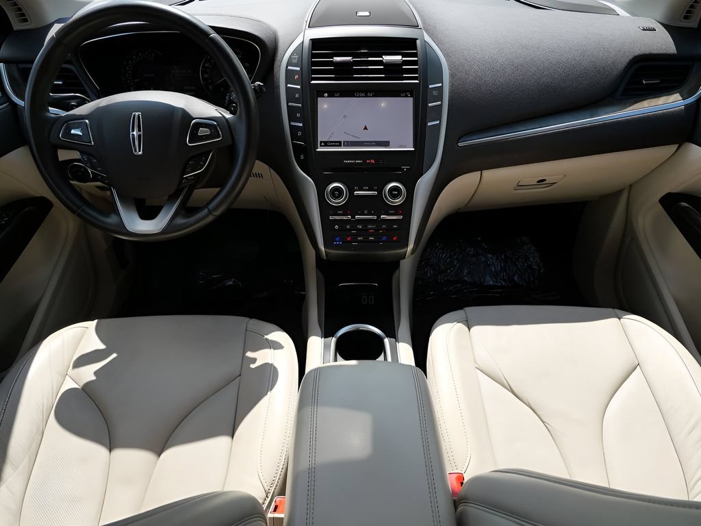 Used 2019 Lincoln MKC Reserve w/ MKC Climate Package AWD/4WD image 14