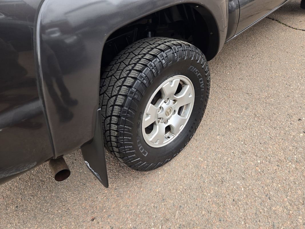 Used 2012 Toyota Tacoma 4x4 Double Cab w/ SR5 Pkg image 10