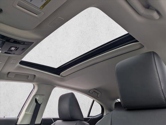 Used 2025 Lexus ES 300h w/ Premium Package FWD image 16