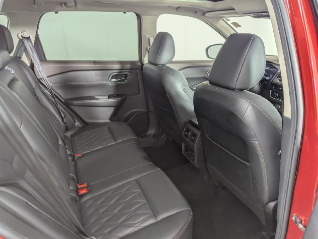 Used 2022 Nissan Rogue Platinum AWD/4WD image 20