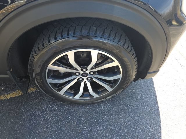 Used 2022 Ford Explorer ST-Line w/ Class IV Trailer Tow Package AWD/4WD image 38
