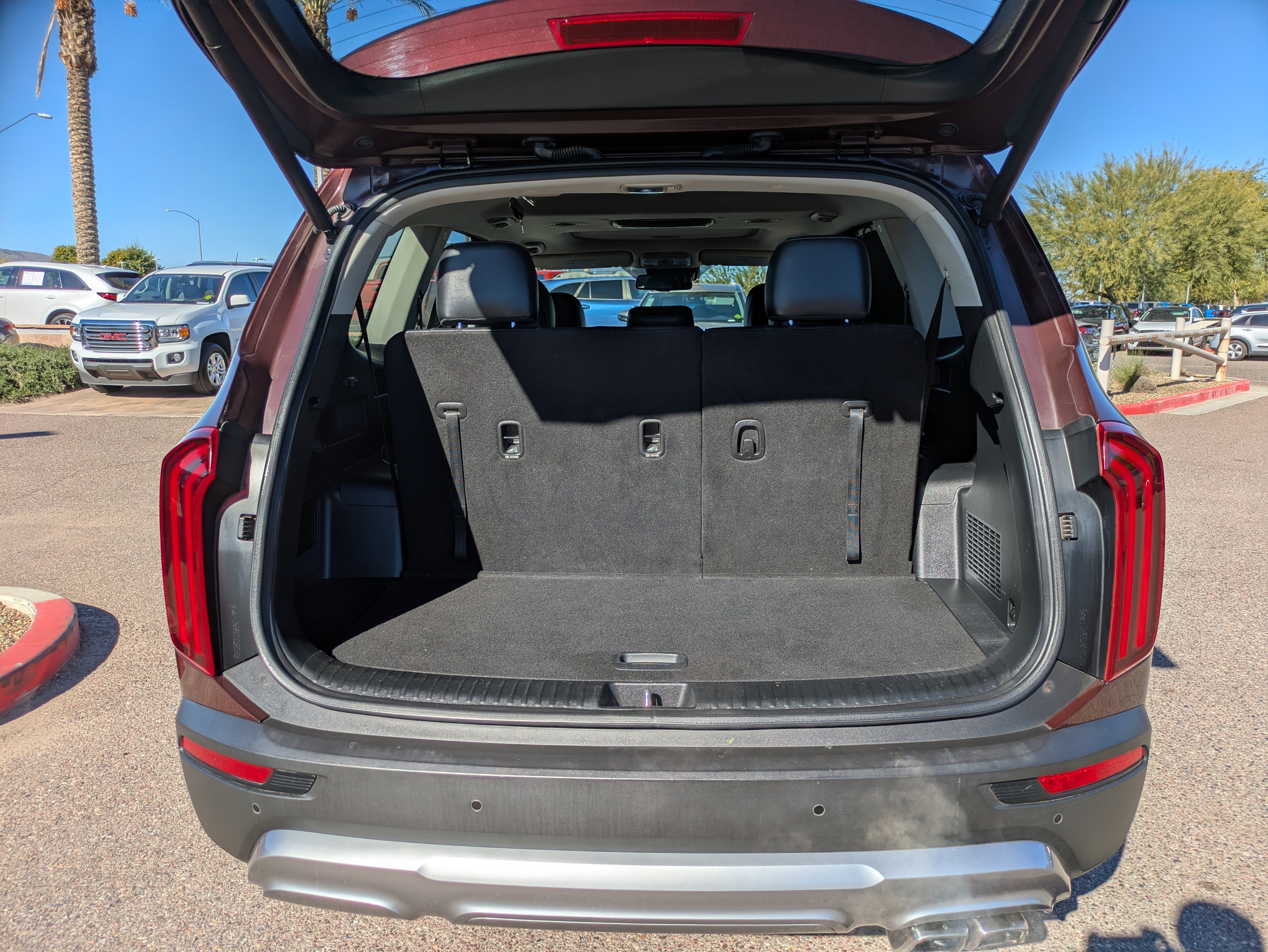 Used 2020 Kia Telluride EX image 15