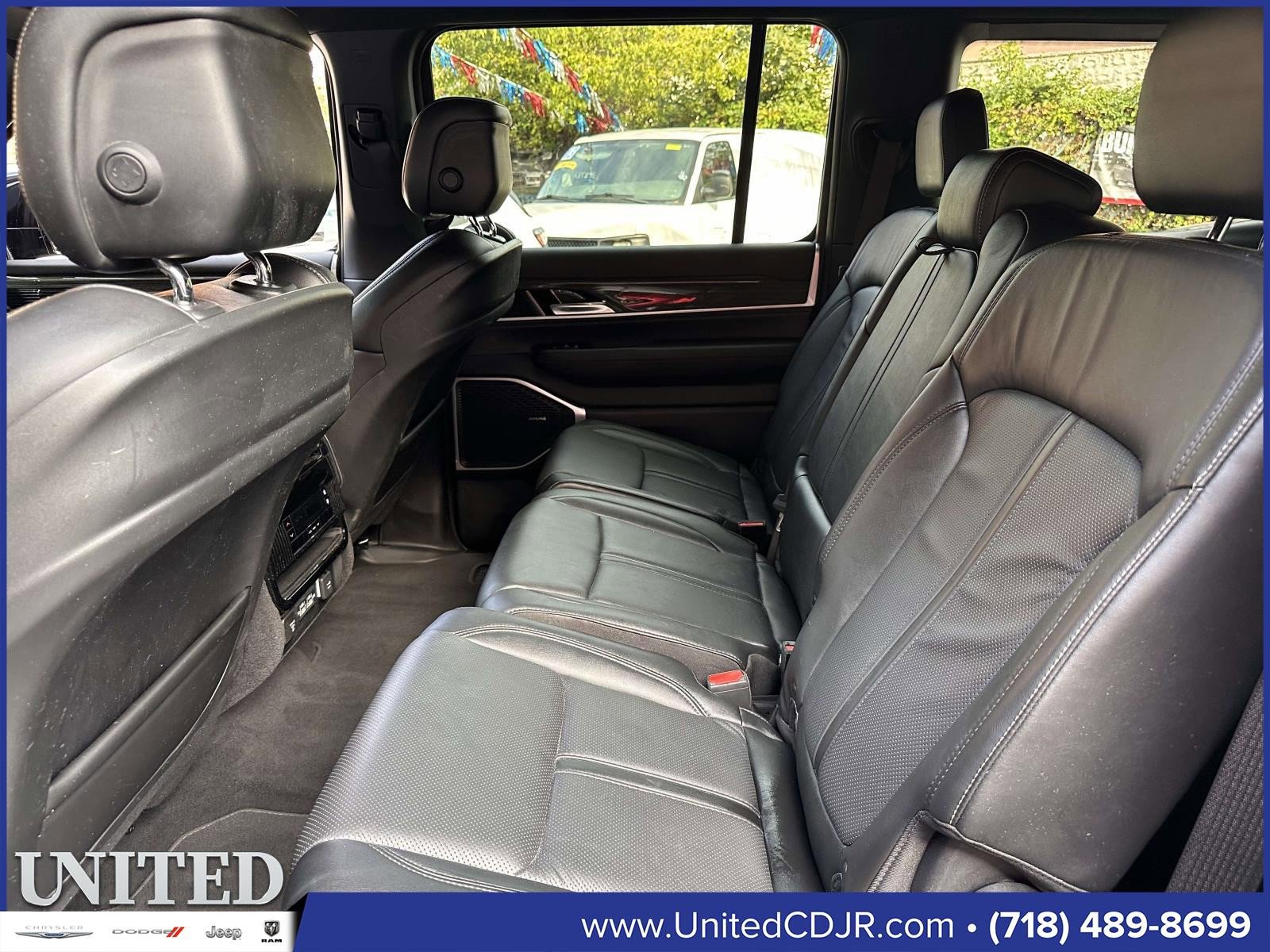 Used 2022 Jeep Wagoneer Series II image 16