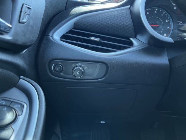 Used 2024 Chevrolet Malibu LT w/ Midnight Edition image 18