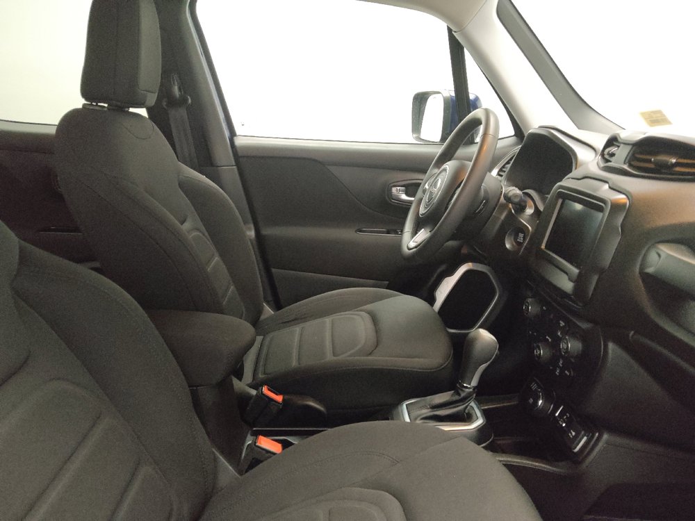 Used 2021 Jeep Renegade Latitude image 21