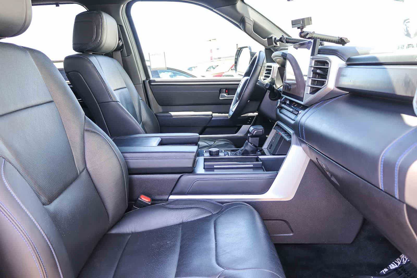 Used 2025 Toyota Tundra Platinum w/ TRD Off-Road Package AWD/4WD image 21