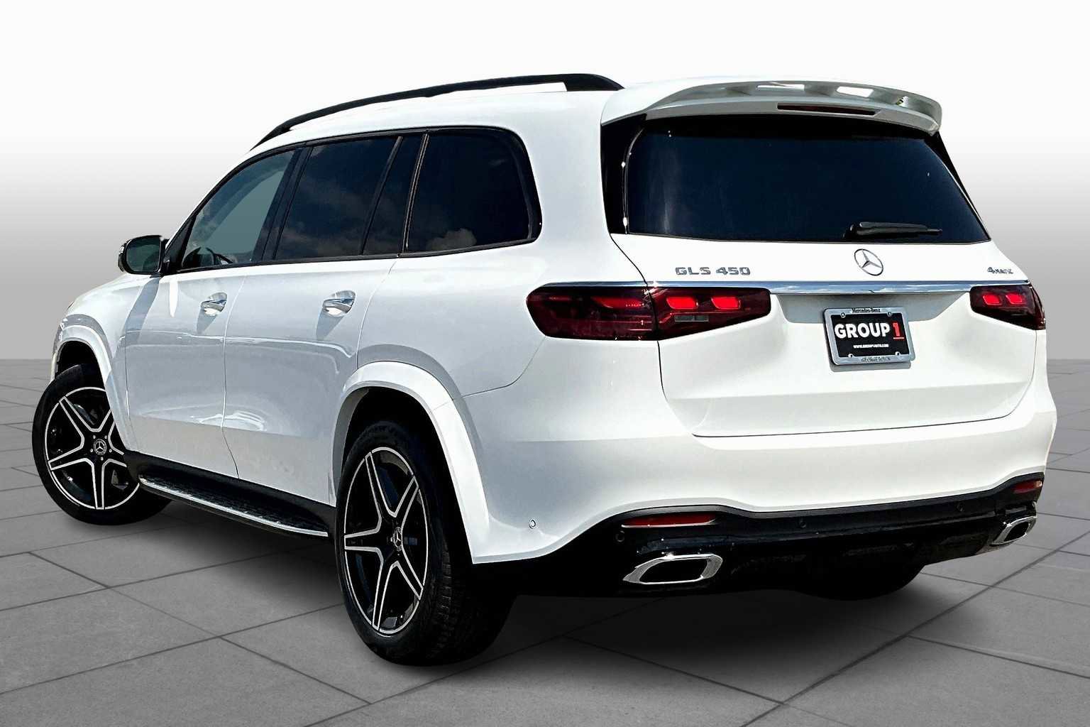New 2026 Mercedes-Benz GLS 450 4MATIC image 4