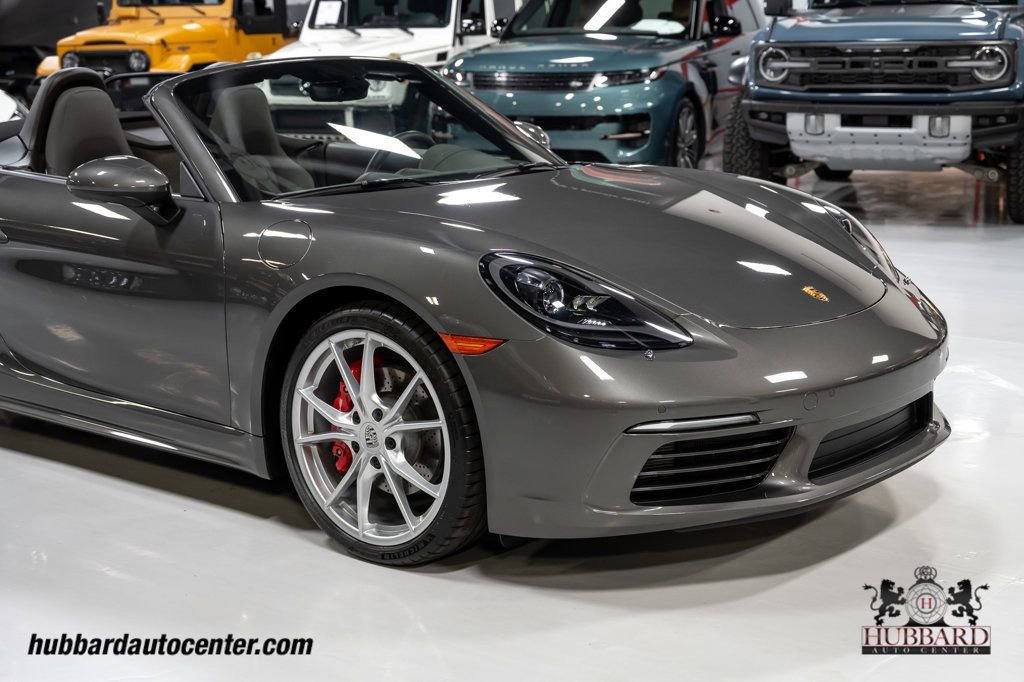 Used 2023 Porsche 718 Boxster S RWD image 37