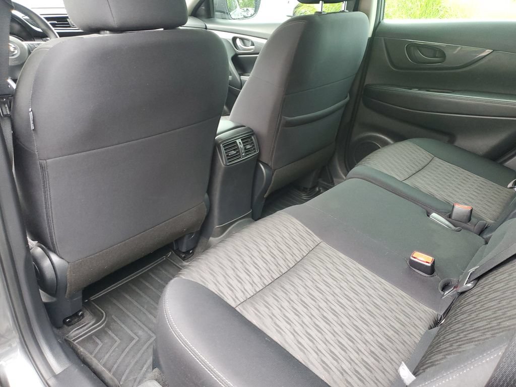 Certified 2020 Nissan Rogue S FWD image 11
