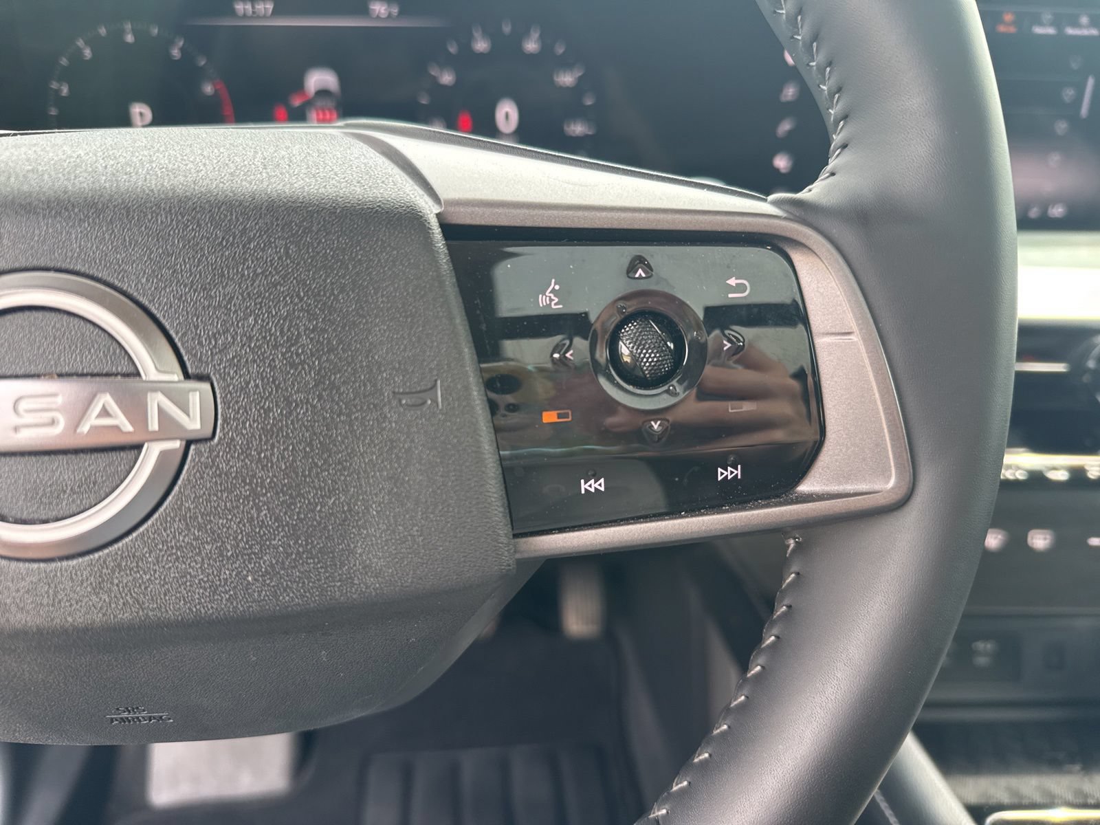 Used 2025 Nissan Murano SL AWD/4WD image 26